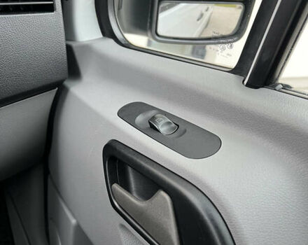 Білий Мерседес Sprinter, об'ємом двигуна 2.2 л та пробігом 332 тис. км за 25900 $, фото 44 на Automoto.ua