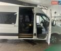 Белый Мерседес Sprinter, объемом двигателя 2.2 л и пробегом 300 тыс. км за 24600 $, фото 19 на Automoto.ua