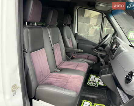Белый Мерседес Sprinter, объемом двигателя 2.14 л и пробегом 293 тыс. км за 29900 $, фото 28 на Automoto.ua