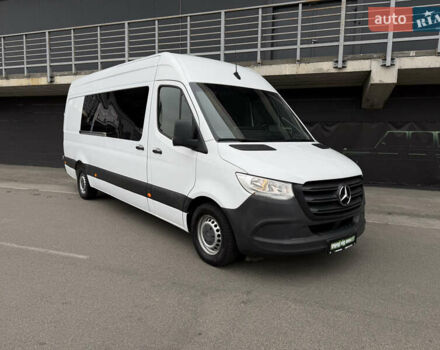 Белый Мерседес Sprinter, объемом двигателя 2.14 л и пробегом 293 тыс. км за 29900 $, фото 7 на Automoto.ua