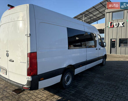 Белый Мерседес Sprinter, объемом двигателя 2.2 л и пробегом 441 тыс. км за 24990 $, фото 4 на Automoto.ua