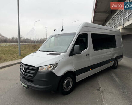 Белый Мерседес Sprinter, объемом двигателя 2.14 л и пробегом 293 тыс. км за 29900 $, фото 3 на Automoto.ua
