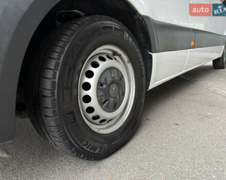 Белый Мерседес Sprinter, объемом двигателя 2.14 л и пробегом 293 тыс. км за 29900 $, фото 9 на Automoto.ua