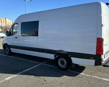 Білий Мерседес Sprinter, об'ємом двигуна 2.14 л та пробігом 420 тис. км за 40865 $, фото 3 на Automoto.ua