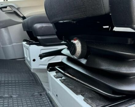 Белый Мерседес Sprinter, объемом двигателя 2.2 л и пробегом 390 тыс. км за 23500 $, фото 7 на Automoto.ua