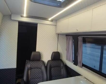 Белый Мерседес Sprinter, объемом двигателя 2.14 л и пробегом 300 тыс. км за 30900 $, фото 13 на Automoto.ua