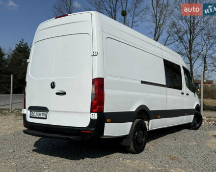 Белый Мерседес Sprinter, объемом двигателя 2.99 л и пробегом 490 тыс. км за 30000 $, фото 30 на Automoto.ua