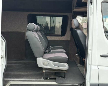 Білий Мерседес Sprinter, об'ємом двигуна 2.14 л та пробігом 300 тис. км за 29401 $, фото 11 на Automoto.ua
