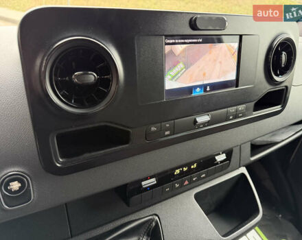 Белый Мерседес Sprinter, объемом двигателя 2.14 л и пробегом 293 тыс. км за 29900 $, фото 15 на Automoto.ua