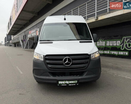 Белый Мерседес Sprinter, объемом двигателя 2.14 л и пробегом 293 тыс. км за 29900 $, фото 4 на Automoto.ua