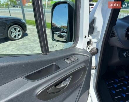 Белый Мерседес Sprinter, объемом двигателя 2.2 л и пробегом 314 тыс. км за 26900 $, фото 13 на Automoto.ua