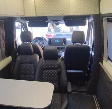 Белый Мерседес Sprinter, объемом двигателя 2.14 л и пробегом 300 тыс. км за 30900 $, фото 9 на Automoto.ua
