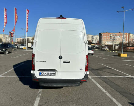 Білий Мерседес Sprinter, об'ємом двигуна 2.14 л та пробігом 420 тис. км за 40865 $, фото 2 на Automoto.ua