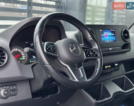 Белый Мерседес Sprinter, объемом двигателя 2.2 л и пробегом 325 тыс. км за 28900 $, фото 16 на Automoto.ua