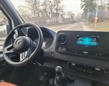 Білий Мерседес Sprinter, об'ємом двигуна 2.1 л та пробігом 260 тис. км за 28262 $, фото 5 на Automoto.ua