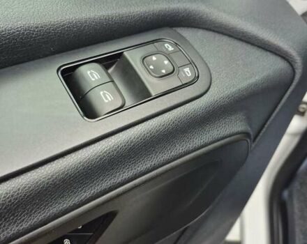 Белый Мерседес Sprinter, объемом двигателя 3 л и пробегом 490 тыс. км за 39000 $, фото 13 на Automoto.ua