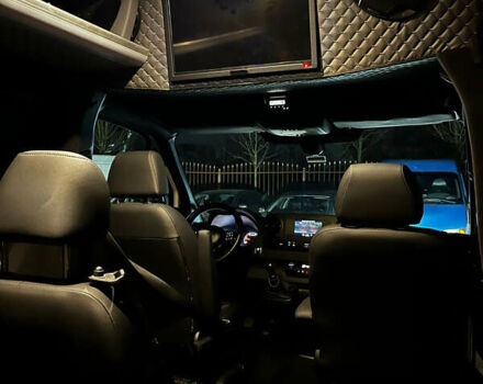Белый Мерседес Sprinter, объемом двигателя 2.14 л и пробегом 307 тыс. км за 33900 $, фото 10 на Automoto.ua
