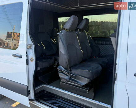 Білий Мерседес Sprinter, об'ємом двигуна 2.14 л та пробігом 460 тис. км за 26000 $, фото 5 на Automoto.ua