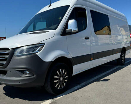 Білий Мерседес Sprinter, об'ємом двигуна 2.14 л та пробігом 420 тис. км за 40529 $, фото 1 на Automoto.ua
