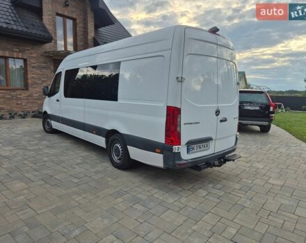 Белый Мерседес Sprinter, объемом двигателя 2.14 л и пробегом 202 тыс. км за 39500 $, фото 5 на Automoto.ua