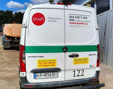 Белый Мерседес Sprinter, объемом двигателя 2.1 л и пробегом 141 тыс. км за 2839 $, фото 4 на Automoto.ua