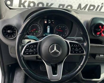 Белый Мерседес Sprinter, объемом двигателя 2.14 л и пробегом 540 тыс. км за 42232 $, фото 2 на Automoto.ua