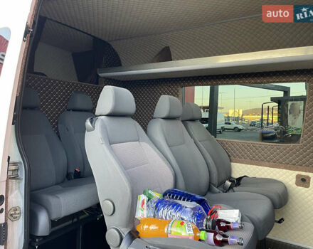 Белый Мерседес Sprinter, объемом двигателя 1.9 л и пробегом 470 тыс. км за 28700 $, фото 5 на Automoto.ua