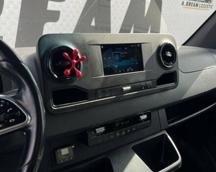Белый Мерседес Sprinter, объемом двигателя 2.14 л и пробегом 540 тыс. км за 42232 $, фото 7 на Automoto.ua