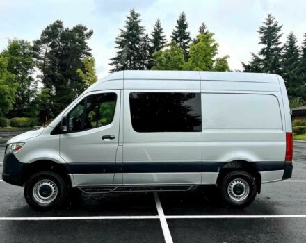 Белый Мерседес Sprinter, объемом двигателя 3 л и пробегом 37 тыс. км за 34000 $, фото 3 на Automoto.ua