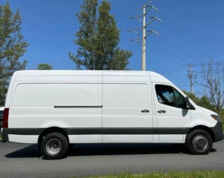 Белый Мерседес Sprinter, объемом двигателя 2 л и пробегом 14 тыс. км за 25000 $, фото 2 на Automoto.ua