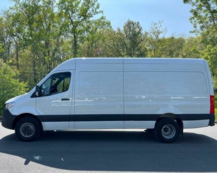 Белый Мерседес Sprinter, объемом двигателя 2 л и пробегом 14 тыс. км за 25000 $, фото 3 на Automoto.ua
