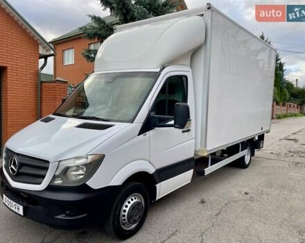 Белый Мерседес Sprinter, объемом двигателя 2.2 л и пробегом 233 тыс. км за 24499 $, фото 2 на Automoto.ua