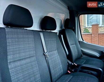 Білий Мерседес Sprinter, об'ємом двигуна 2.2 л та пробігом 207 тис. км за 27199 $, фото 29 на Automoto.ua