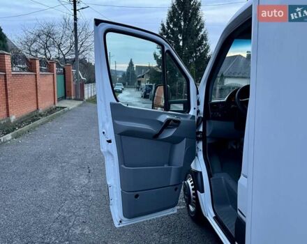 Білий Мерседес Sprinter, об'ємом двигуна 2.2 л та пробігом 207 тис. км за 27199 $, фото 18 на Automoto.ua