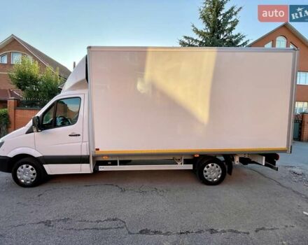 Белый Мерседес Sprinter, объемом двигателя 2.2 л и пробегом 248 тыс. км за 20999 $, фото 3 на Automoto.ua