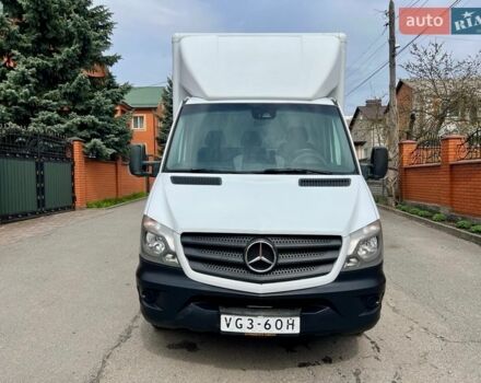 Белый Мерседес Sprinter, объемом двигателя 2.2 л и пробегом 207 тыс. км за 26999 $, фото 1 на Automoto.ua