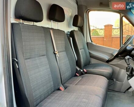 Білий Мерседес Sprinter, об'ємом двигуна 2.2 л та пробігом 248 тис. км за 21299 $, фото 28 на Automoto.ua