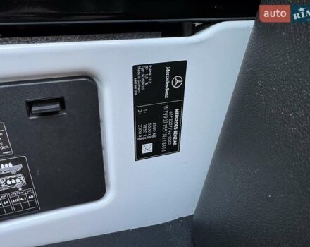 Белый Мерседес Sprinter, объемом двигателя 2.2 л и пробегом 192 тыс. км за 29300 $, фото 28 на Automoto.ua