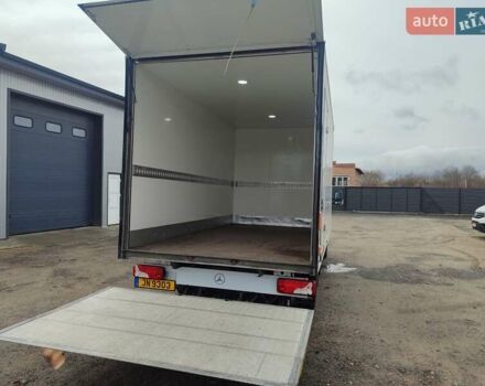 Белый Мерседес Sprinter, объемом двигателя 2.1 л и пробегом 300 тыс. км за 24900 $, фото 22 на Automoto.ua