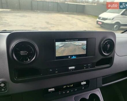 Белый Мерседес Sprinter, объемом двигателя 2.1 л и пробегом 300 тыс. км за 24900 $, фото 17 на Automoto.ua