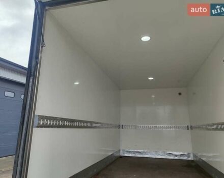 Белый Мерседес Sprinter, объемом двигателя 2.1 л и пробегом 300 тыс. км за 24900 $, фото 24 на Automoto.ua