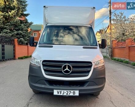 Белый Мерседес Sprinter, объемом двигателя 2.2 л и пробегом 270 тыс. км за 32299 $, фото 1 на Automoto.ua