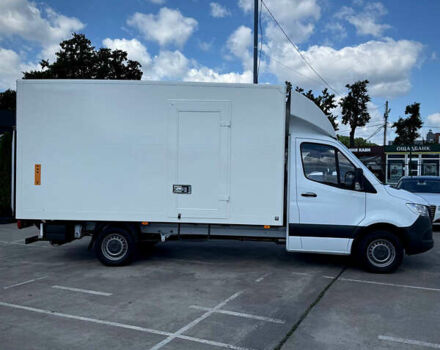 Белый Мерседес Sprinter, объемом двигателя 2.2 л и пробегом 111 тыс. км за 34999 $, фото 1 на Automoto.ua