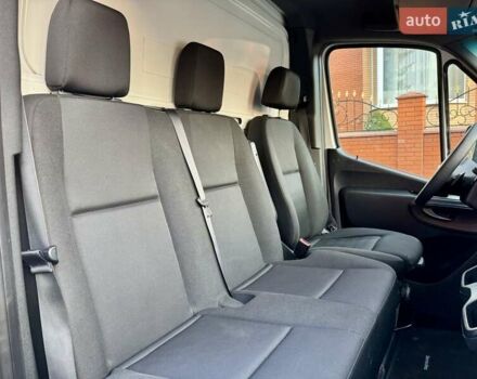 Белый Мерседес Sprinter, объемом двигателя 2.2 л и пробегом 192 тыс. км за 29300 $, фото 38 на Automoto.ua
