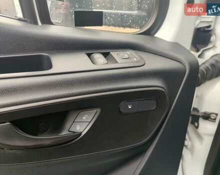 Белый Мерседес Sprinter, объемом двигателя 2.1 л и пробегом 300 тыс. км за 24900 $, фото 14 на Automoto.ua