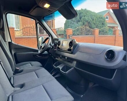 Белый Мерседес Sprinter, объемом двигателя 2.2 л и пробегом 192 тыс. км за 29300 $, фото 37 на Automoto.ua