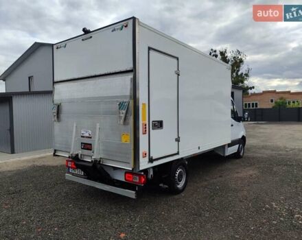 Белый Мерседес Sprinter, объемом двигателя 2.1 л и пробегом 300 тыс. км за 26800 $, фото 9 на Automoto.ua