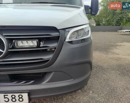 Белый Мерседес Sprinter, объемом двигателя 2.1 л и пробегом 300 тыс. км за 26800 $, фото 15 на Automoto.ua