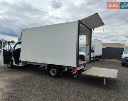 Белый Мерседес Sprinter, объемом двигателя 2.1 л и пробегом 300 тыс. км за 26800 $, фото 19 на Automoto.ua