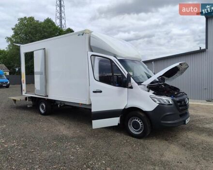 Белый Мерседес Sprinter, объемом двигателя 2.1 л и пробегом 300 тыс. км за 26800 $, фото 16 на Automoto.ua